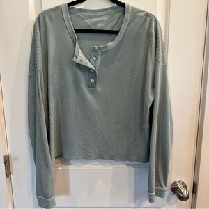 American Eagle Henley